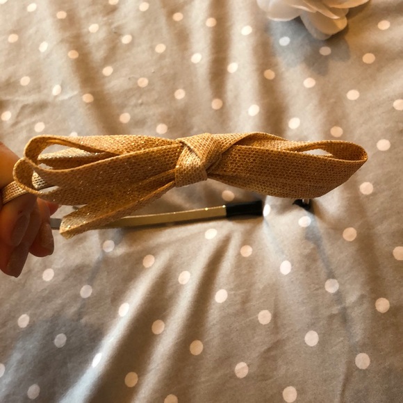 7 Piece Girls Hair Accessories - Picture 7 of 12